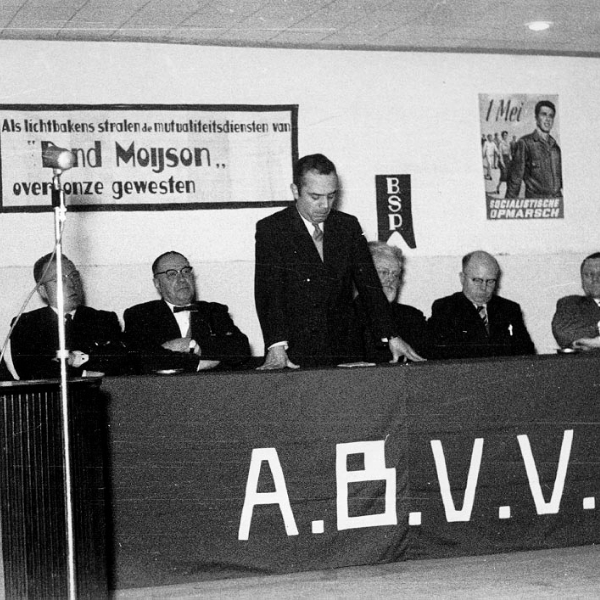 Foto ABVV-meeting in Ronse (fo007713)